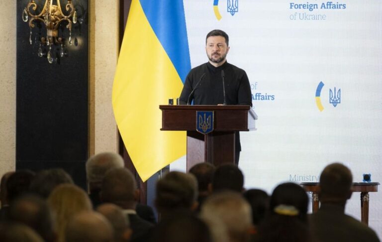 Зеленський назвав п’ять завдань дипломатії України
