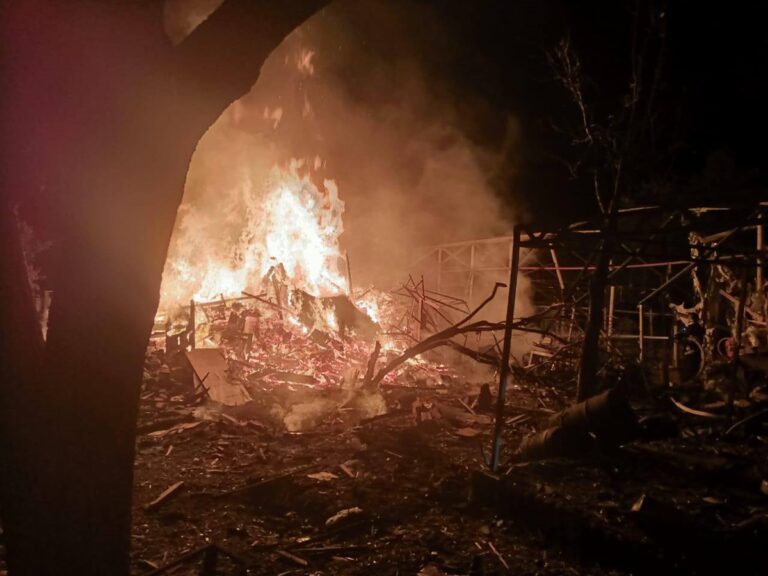 Атака Бучі й Ірпеня: один за одним десятки вибухів