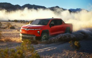 Chevrolet Silverado EV зміг проїхати понад 1700 км на одному заряді