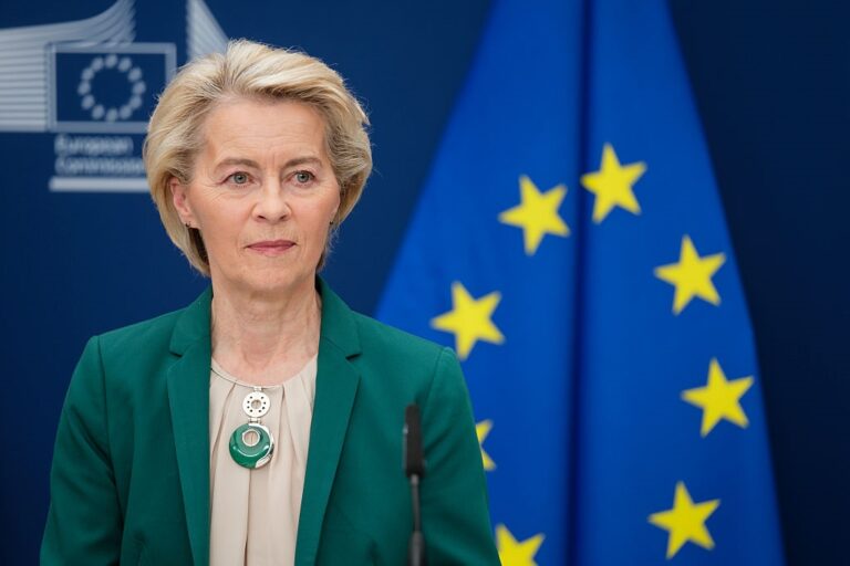 Фон дер Ляєн приєднається до зустрічі у США