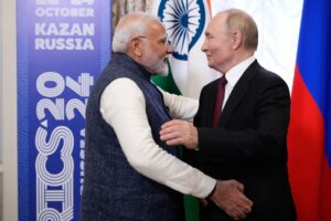 Індія збільшить імпорт російської нафти попри санкції США – ЗМІ