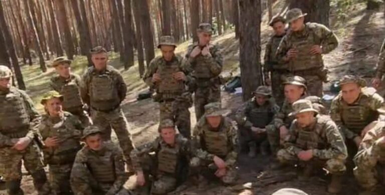 Із в’язниці – на фронт: скільки засуджених стали до лав захисників