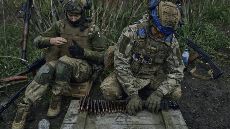 Латвія долучається до закупівлі зброї для України