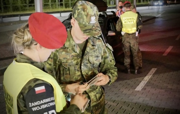 Польща продовжила прикордонний контроль з Німеччиною та Литвою