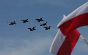 Польща та США підписали контракт на модернізацію F-16