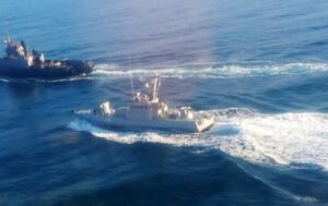 РФ вийшла з арбітражу щодо захоплення кораблів у Керченській протоці