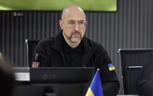 Шмигаль зробив заяву щодо грошей батальйонам ЗСУ