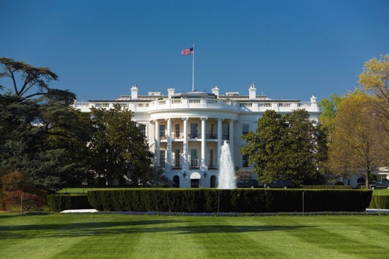 Трамп збудує бальну залу у Білому домі за $200 млн