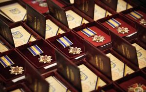 Військовим скоротять процедуру нагородження
