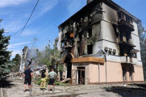 Зруйновано два під’їзди: у Краматорську зросла кількість жертв удару РФ