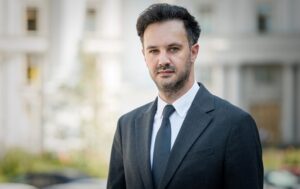 Новини України - Київ пригрозив західним ЗМІ за незаконний перетин кордону