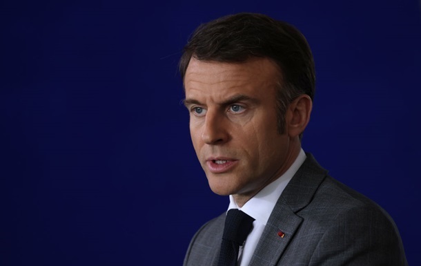 Макрон назвав, що допоможе зупинити агресію Росії