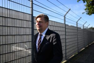 Новини світу - Підозра в шпигунстві: в Німеччині депутата з АдН позбавили недоторканості