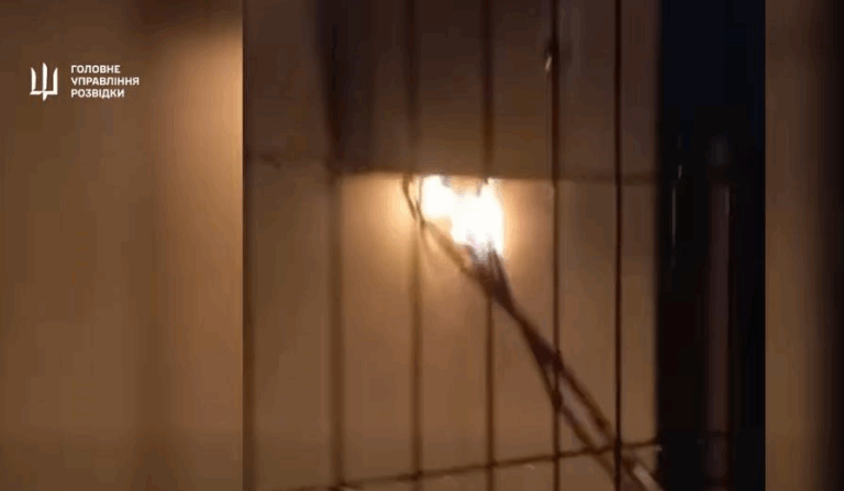 ГУР показало, як партизани нищать вежі зв&rsquo;язку в РФ