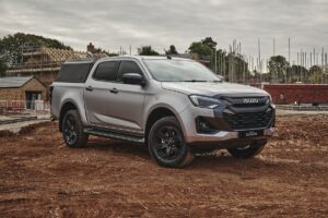 Isuzu представила комерційну версію пікапа D-Max V-Cross