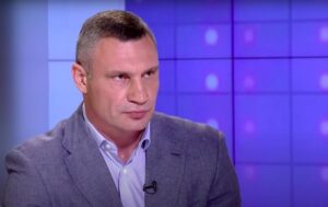 Київ встановить 500 мобільних укриттів