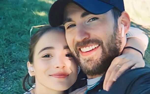 Кріс Еванс і Альба Баптіста вперше стали батьками