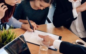 Новини України - Мін’юст розповів про "рекордсменів" за стягненням аліментів