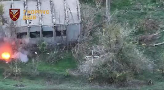 Під Покровськом росіяни відновили “тактику флагштоків”