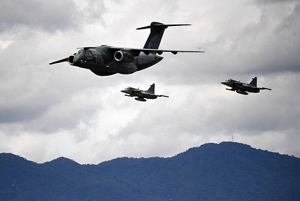 Швеція надасть Києву літаки радіолокації та Gripen