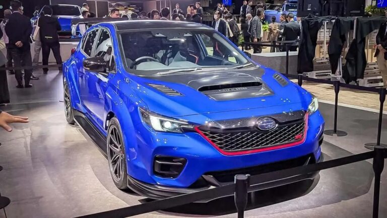 Subaru представила два концепти спортивного STI