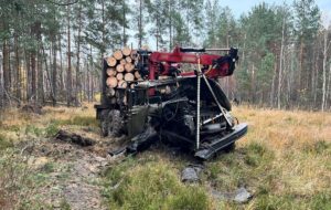 Трагедія на Житомирщині: два авто підірвались на мінах, п’ятеро загиблих