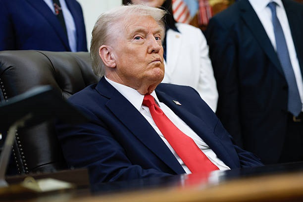 Трамп заявив про знищення “великої” субмарини з наркотиками для США
