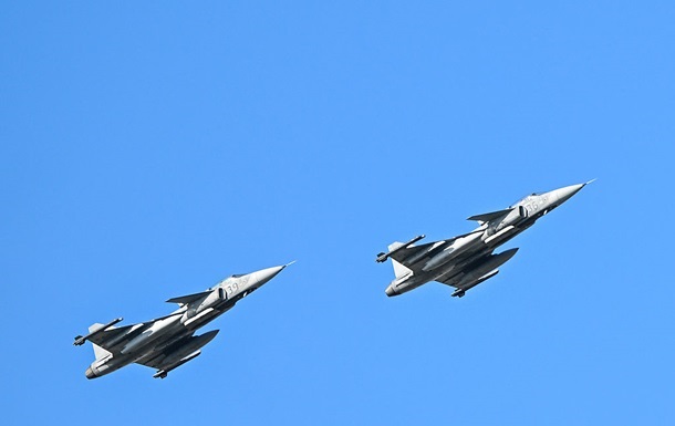 Україна матиме 150 літаків Gripen – Зеленський