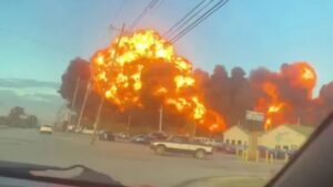 Новини світу - Аварія вантажного літака у США: що відомо