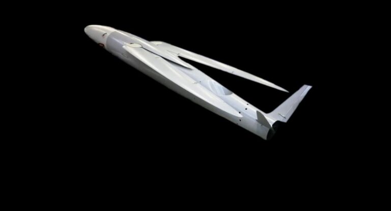 Білорусь могла створити дешеву крилату ракету для РФ – ЗМІ