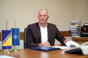 Новини світу - Боснія і Герцеговина відмовила у посадці літаку з главою МЗС Угорщини