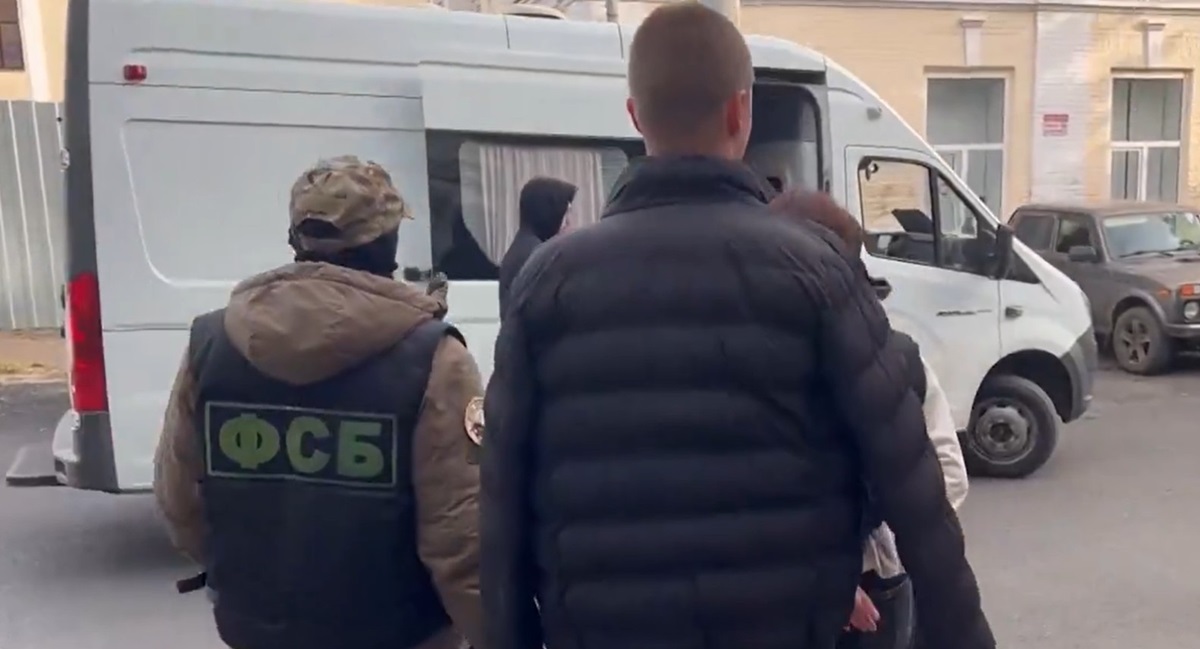 Новини світу - ФСБ заявила про затримання вісьмох "диверсантів"