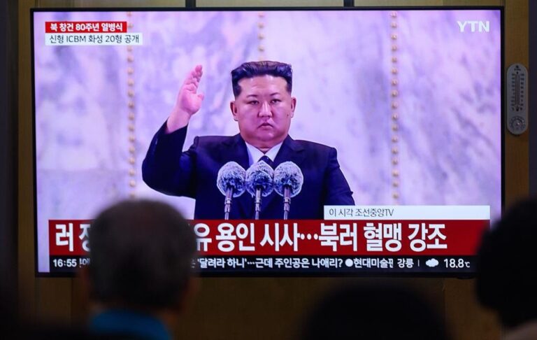 КНДР пригрозила Південній Кореї та США “наступальними діями”