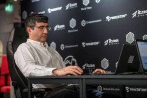 Новини спорту - Крамник звинувачений ФІДЕ у смерті Народницького