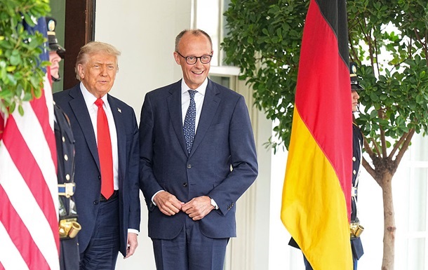 Мерц обговорив з Трампом його “мирний план”