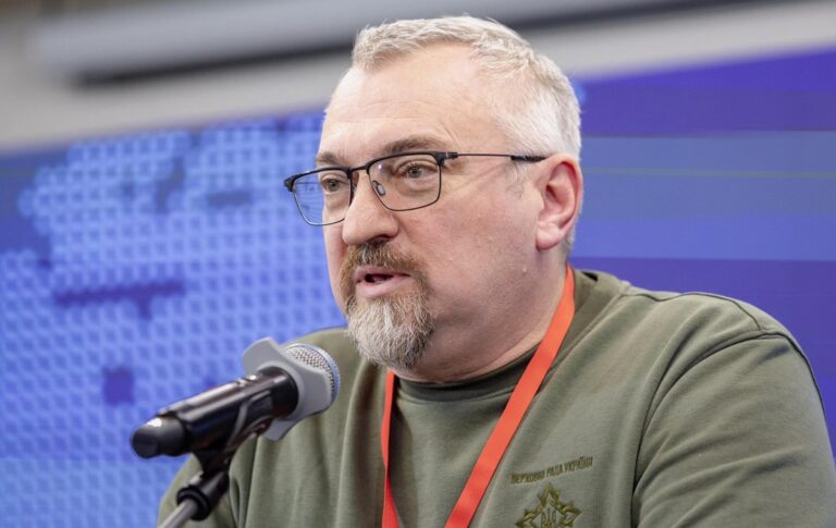 Нардеп “засвітив” завод РЕБ у Тернополі – журналістка