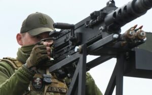 Новини України - ППО знешкодила 53 зі 119 дронів РФ