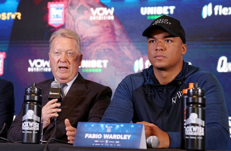Промоутер Вордлі повідомив, що бій з Усиком незабаром буде санкціонований