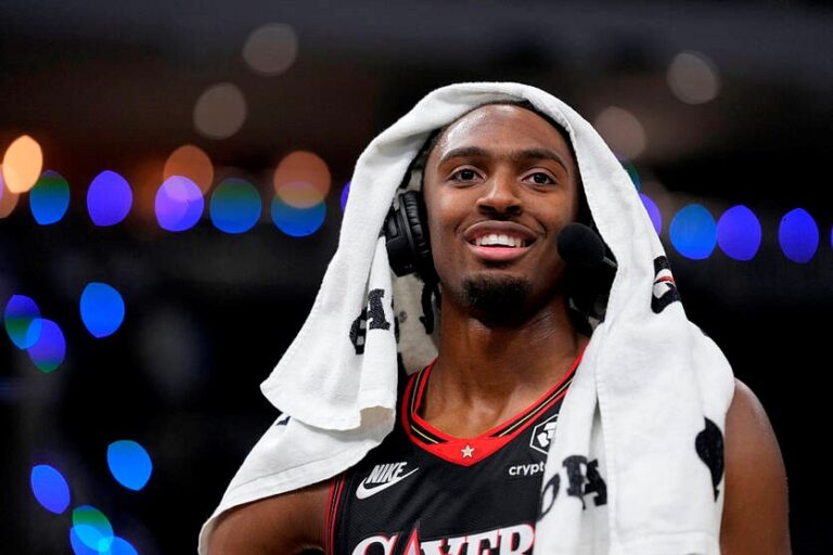 Шостий гравець сезону НБА долає позначку в 50 очок