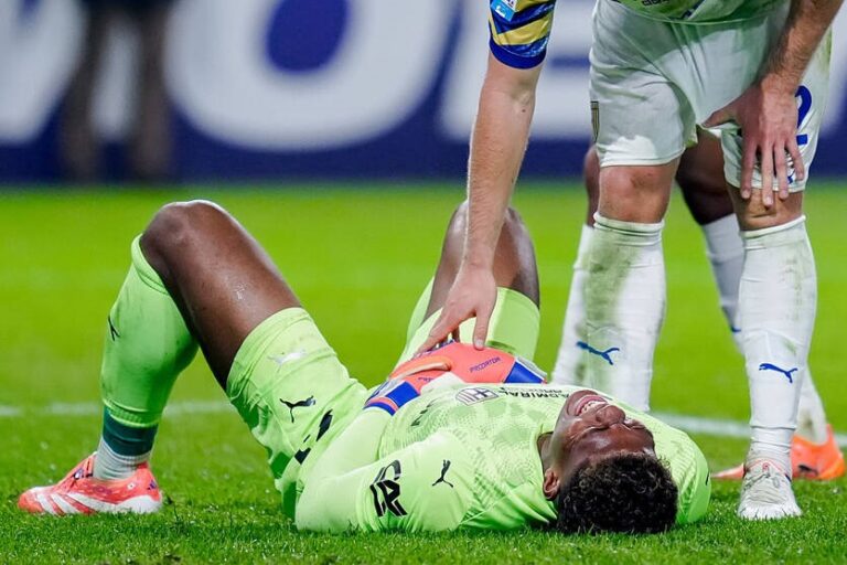 Травматично зламаний палець зняв у Парми першого воротаря на чотири місяці