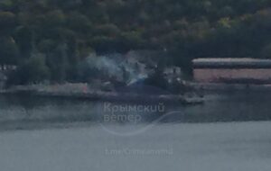 Новини України - У Криму горів військовий корабель РФ - соцмережі