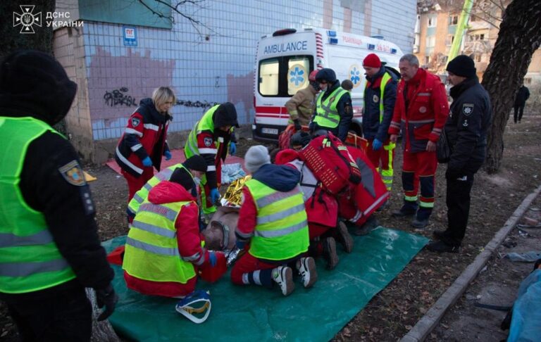 У Тернополі майже 100 поранених через атаку Росії