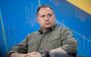 Новини України - У Єрмака проводять обшуки - НАБУ