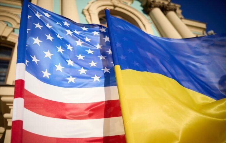 Українська делегація прибула на переговори до США