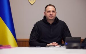 Єрмак прокоментував обшуки НАБУ у себе вдома