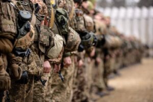 Загинули військові і діти. Удар по шикуванню ЗСУ