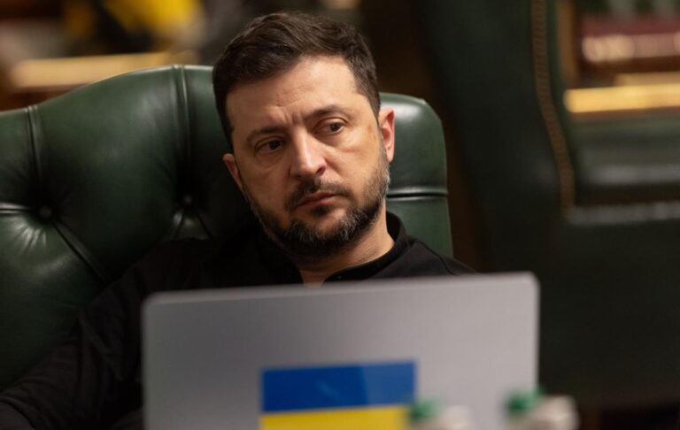 Зеленський обговорив “мирний план” з Венсом