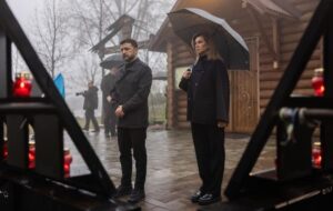 Новини України - Зеленський вшанував пам'ять героїв Небесної Сотні