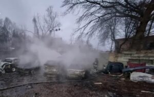 Атака на Київ: палають три багатоповерхівки