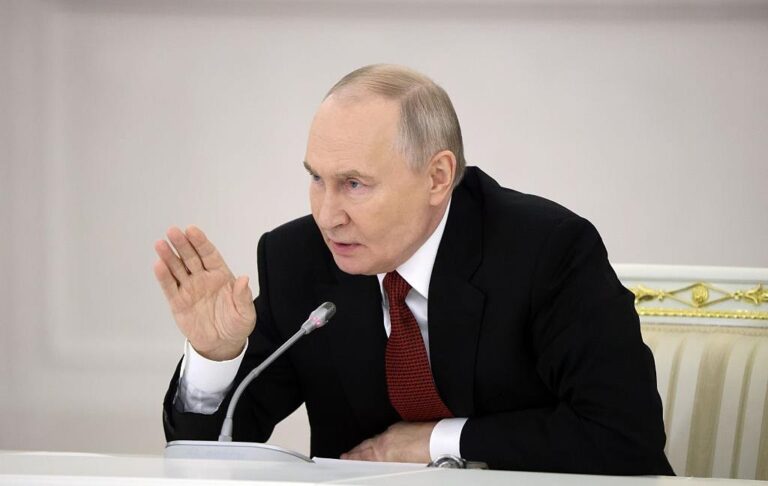 “Атака” на резиденцію Путіна: в РФ намалювали фейкову карту руху дронів